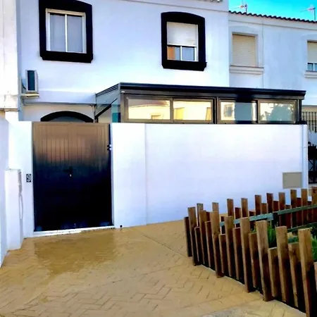 Adosado Gaviotas. Casa Completa Alpehytte