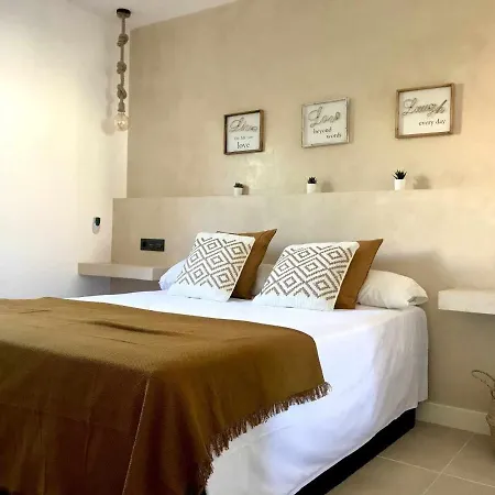 Adosado Gaviotas. Casa Completa
